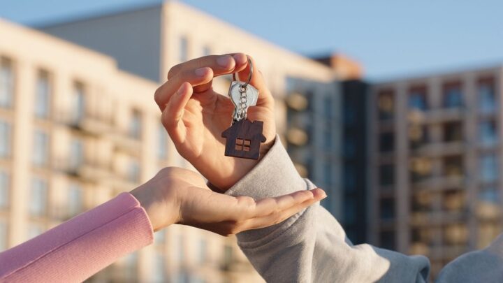 マンション売却の流れを徹底解説！費用や税金、注意点を紹介